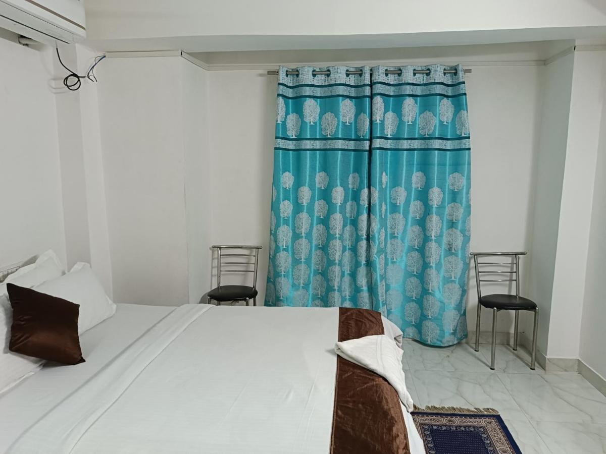 Hotel Atithi Grand Guwahati Dış mekan fotoğraf