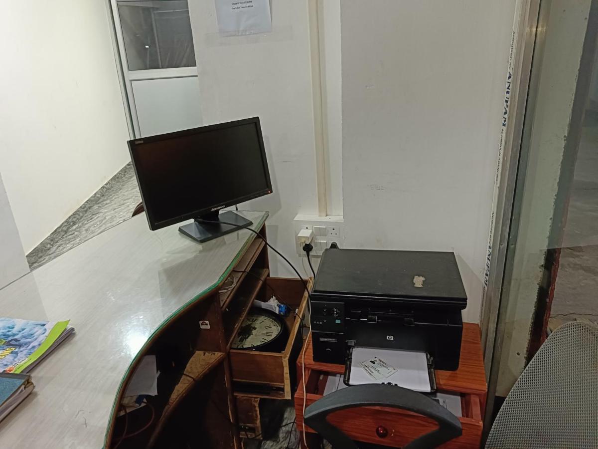 Hotel Atithi Grand Guwahati Dış mekan fotoğraf